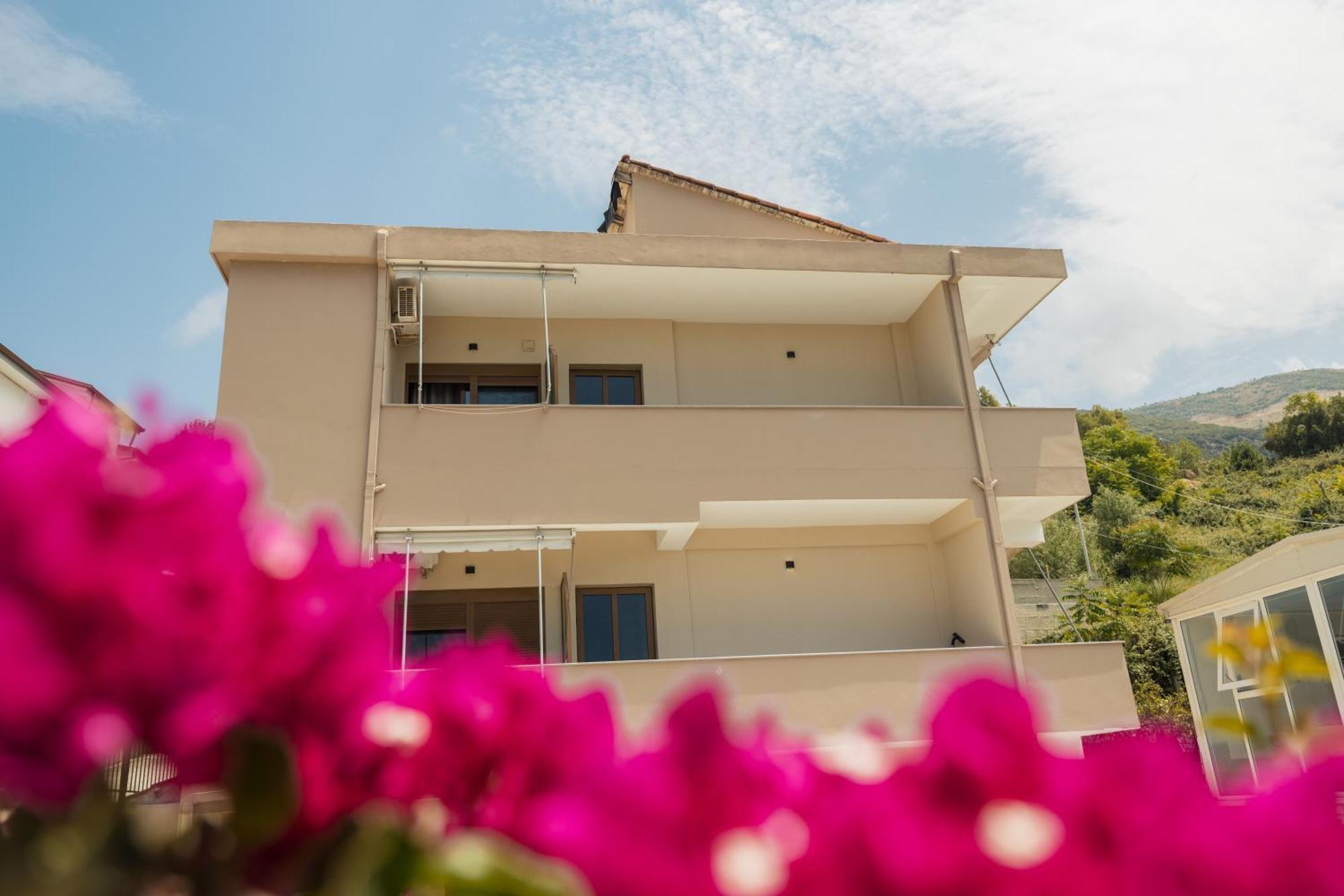 Voyage Villa Vlorë Exterior foto